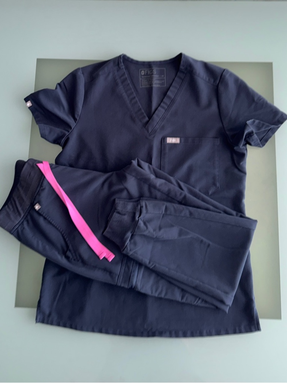 Figs Women's Scrub Set in Night Sky XS/XSP